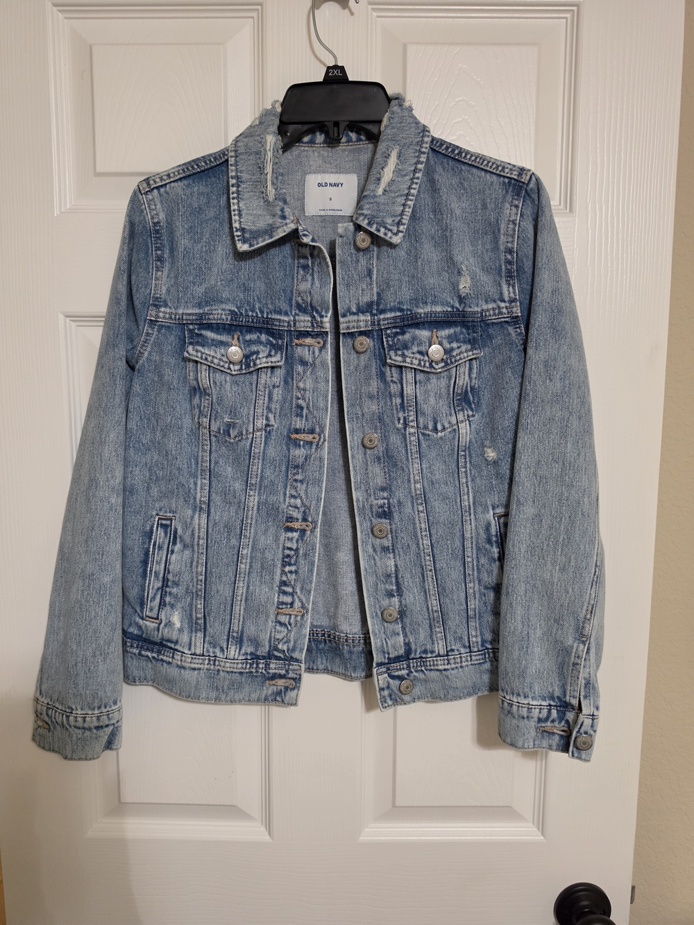 Old Navy Light Wash Distressed Denim Jacket - Women's
